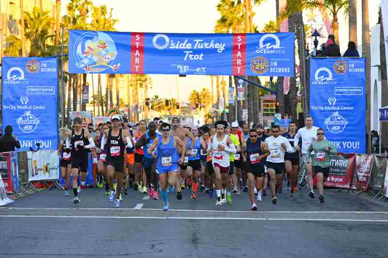 O'Side Turkey Trot in Oceanside on 23 November 2023