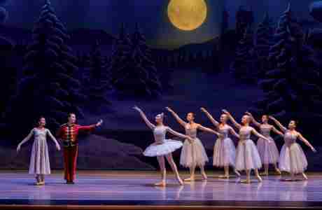 Evergreen City Ballet Presents Wade Walthall's THE NUTCRACKER in Auburn on 8 Dec