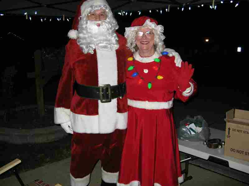 Come and See Santa and Mrs. Claus - December 9th, 2023 from 7-10 pm in Arnold on 9 Dec