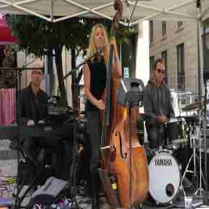 Live music at Leopold Square: Nicola Farnon and The Northern Star Organ Trio in England on 17 Aug