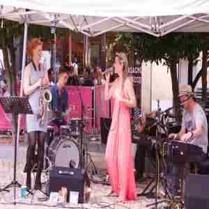 Live music at Leopold Square: The Power Trio and Emily West in England on 14 Sep