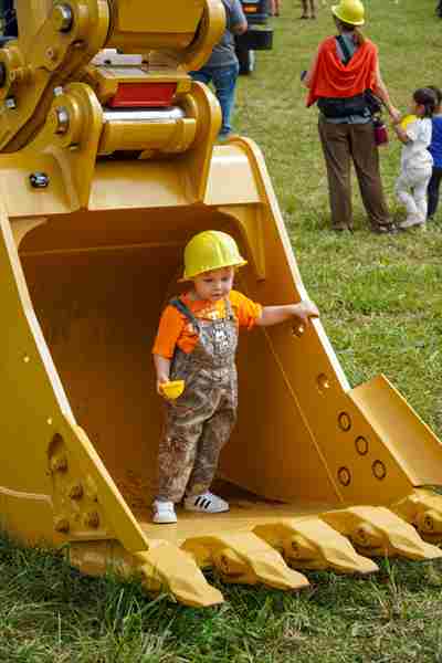 Dozer Day 2024 - an opportunity for kids to operate construction equipment in Tennessee on 28 Sep