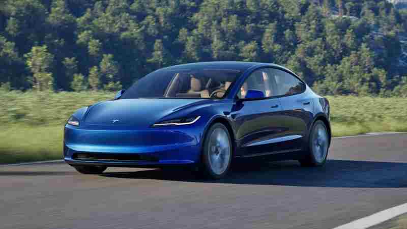 Tesla Demo Drive Event on October 5 at Mashpee Commons in Mashpee on 5 Oct