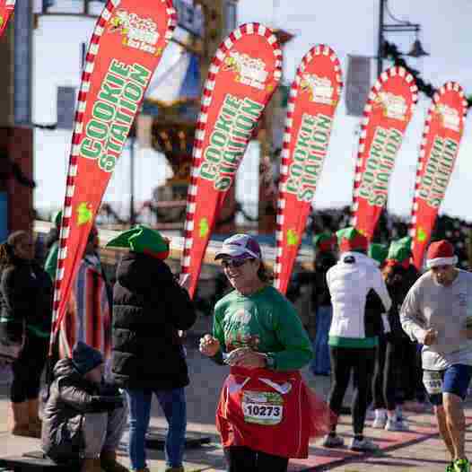 Santa Hustle Race Series - Half Marathon, 5K and Kids Dash in Galveston on 22 Dec