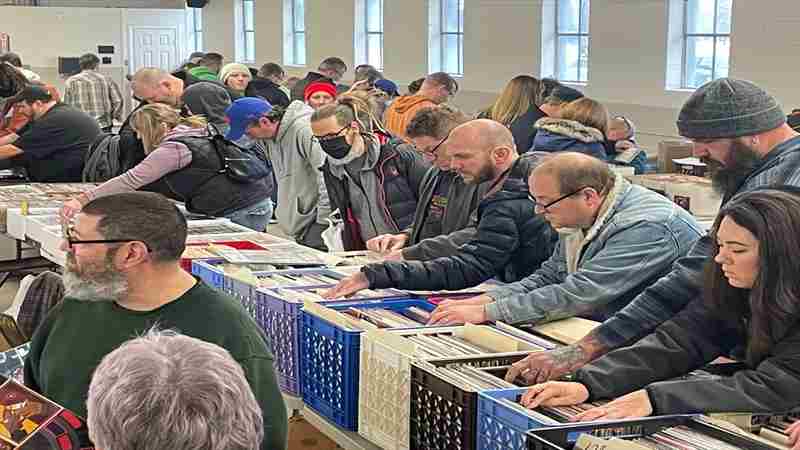 The Frederick Record Riot! Over 10,000 vinyl records for sale! PLUS Pop Culture Mart , Sat Feb 15th in Frederick on 15 Feb