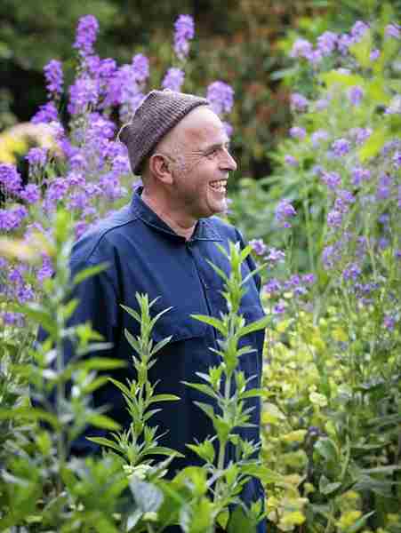 "Succession Planting" by Fergus Garrett of Great Dixter in Portland on 10 Mar